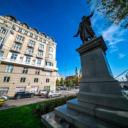 Budapest Downtown Riverfront Buitenkant foto