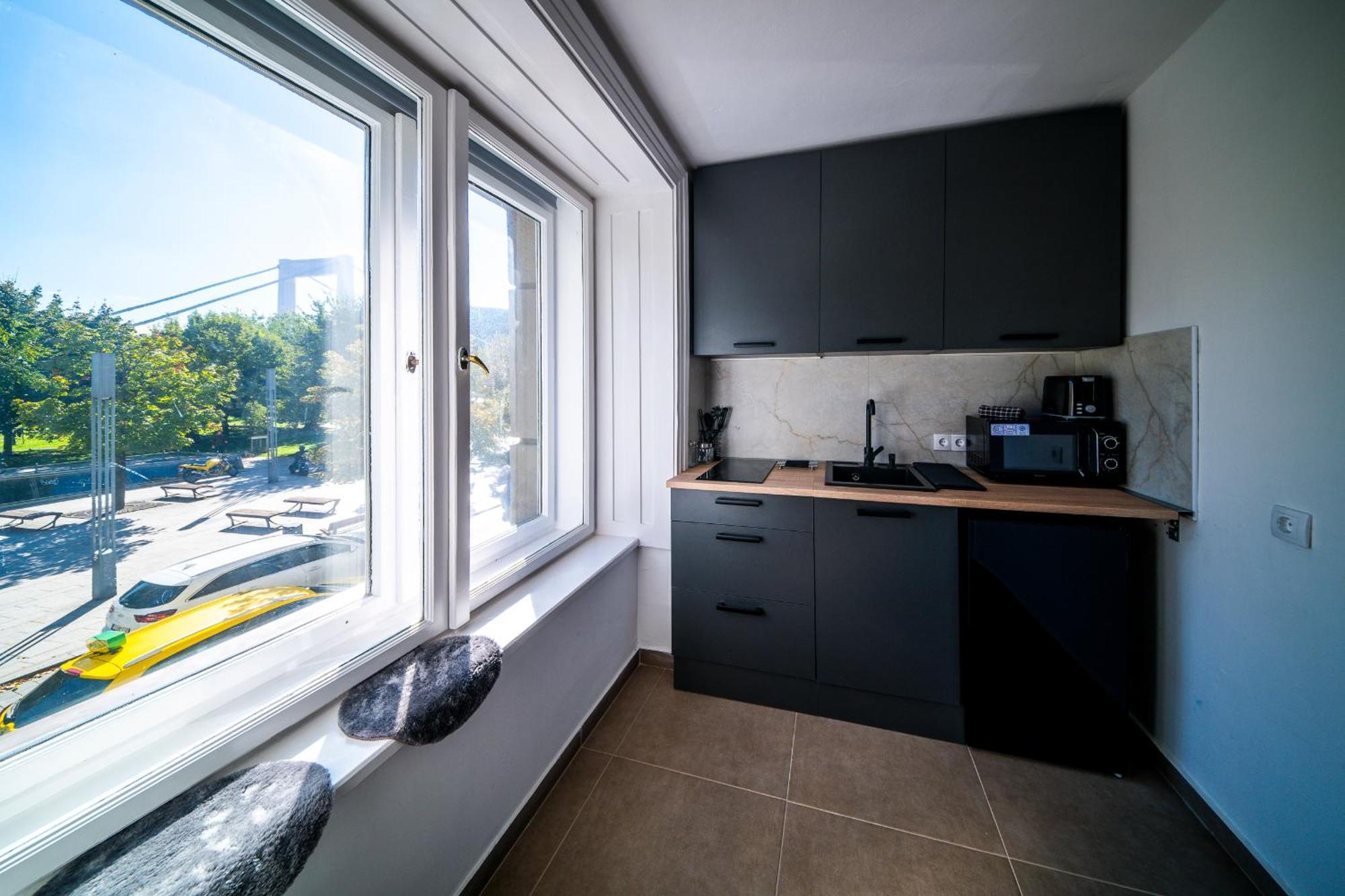 Downtown Riverfront Apartament *